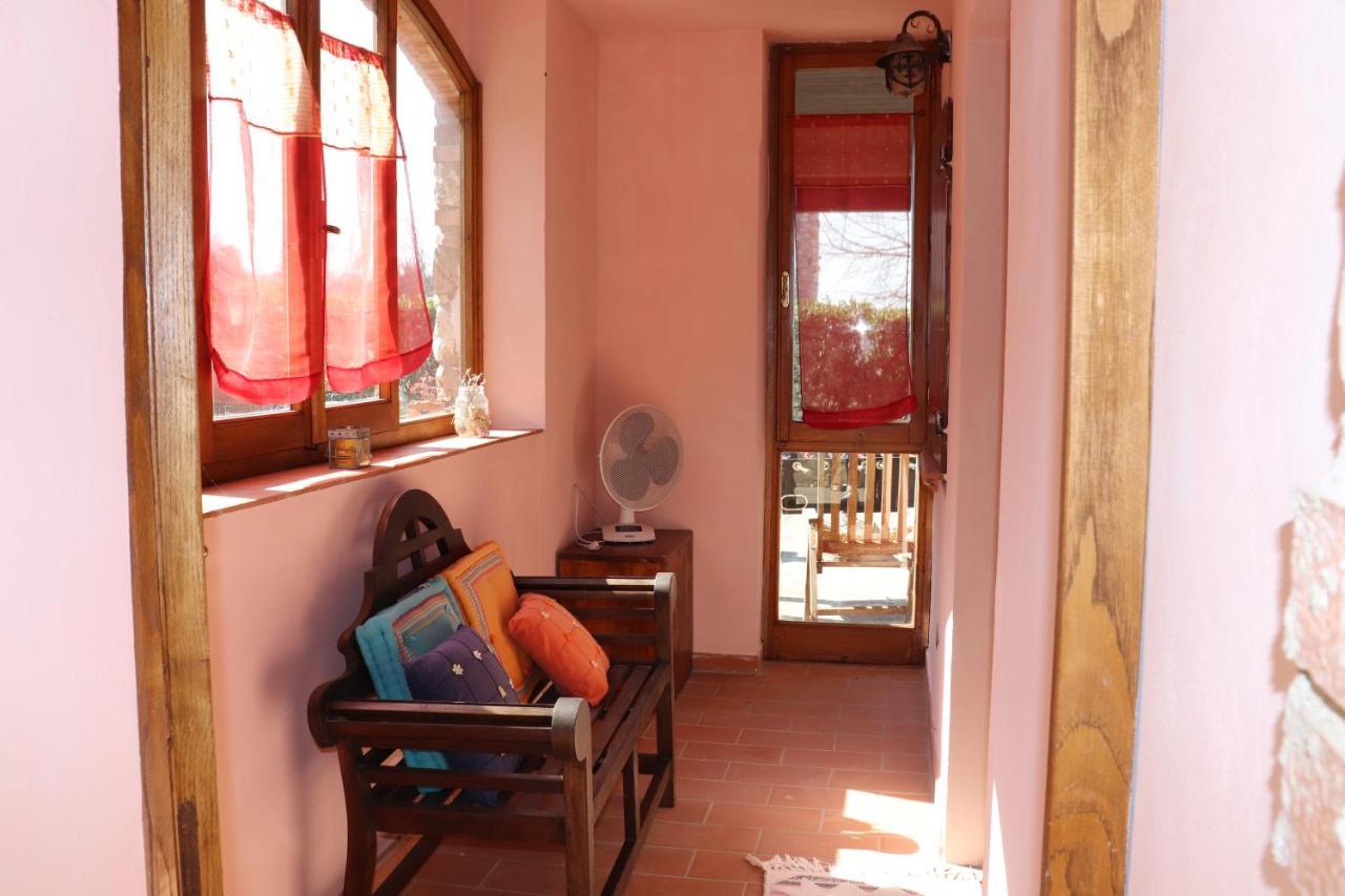 Gualdo Cattaneo B&B Casale Roshlee المظهر الخارجي الصورة